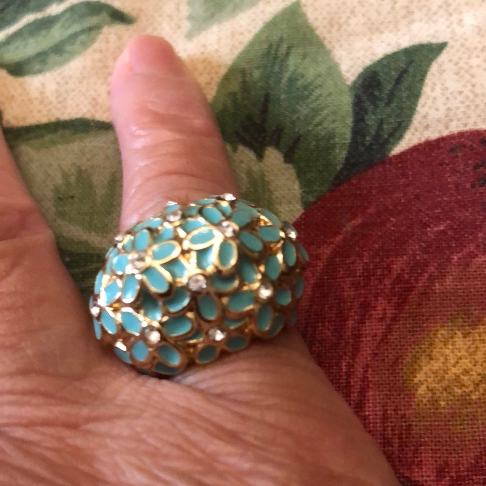 Ariel’s turquoise insets GF statement ring collection